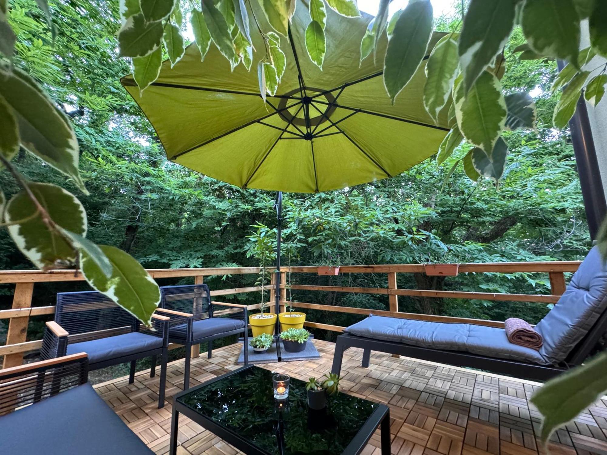 Apartment With A Terrace Forest Home Lullula Veprinac Bagian luar foto